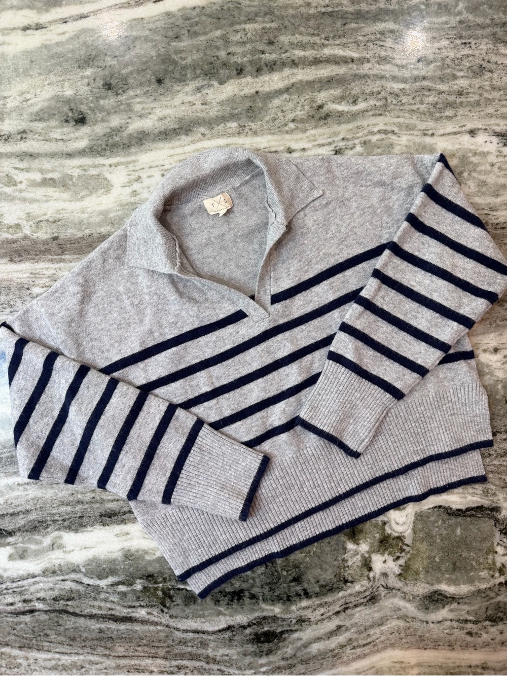 Thread & Supply Light Gray Sweater with Navy Stripes Women’s Large - Picture 2 of 5